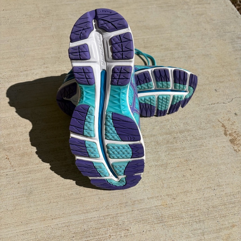 NEW ASICS Gel Nimbus 18 Methyl Blue/Purple/White Women's Running Shoe - Picture 4 of 6